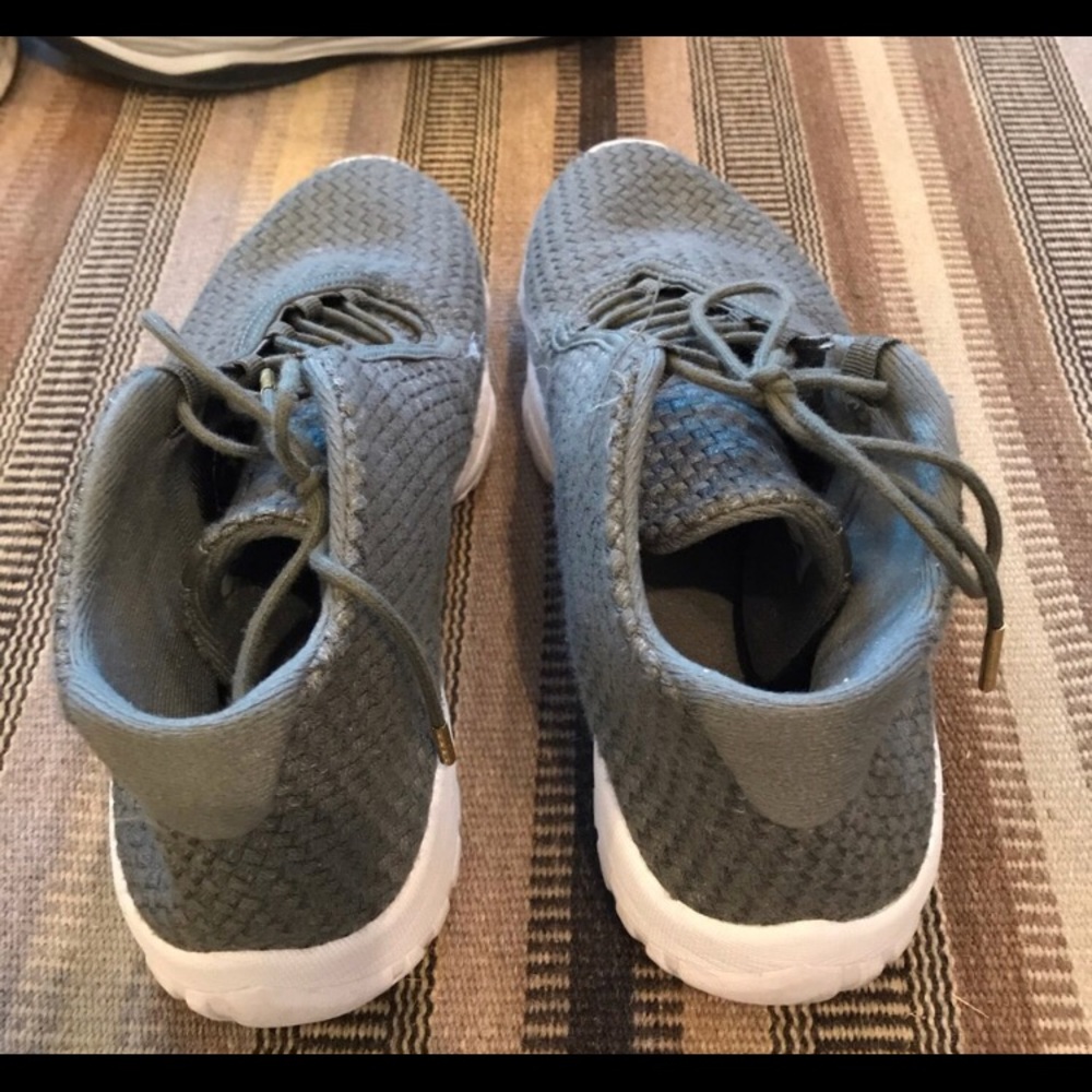 Jordan Futures - Picture 4 of 4
